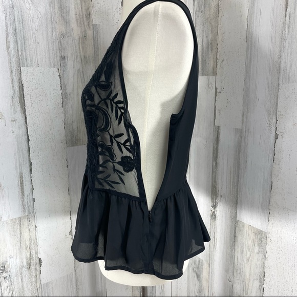 Forever 21 Black Sheer Mesh Embroidered Peplum Ruffle Sleeveless Blouse Top M - Picture 6 of 9